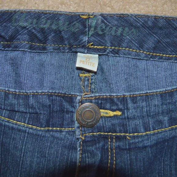 Avenue Jeans Plus Size 22 Petite Bootcut Jeans - Picture 2 of 3